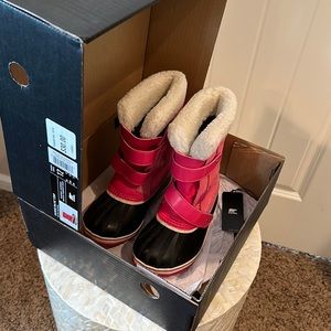 Sorel toddler’s 1964 PAC Strap winter boots, Tropic pink, Size 12 NWT